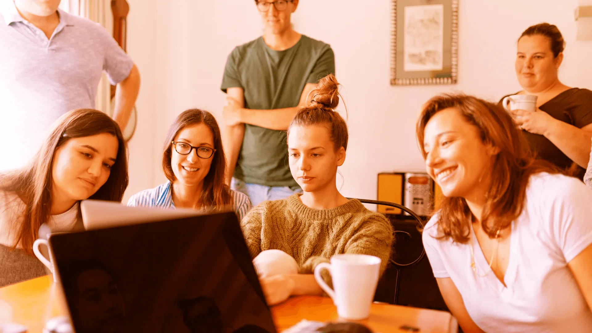 Find All Your Presentation Elements in One Place with Choladeck